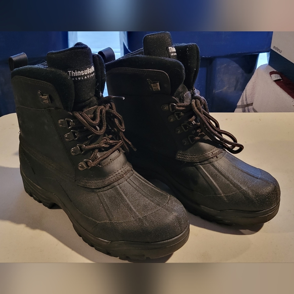 Men's Explorer with Thinsulate Weather/Snow Boots Size 11